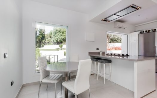Villa de 5 dormitorios en El Rosario