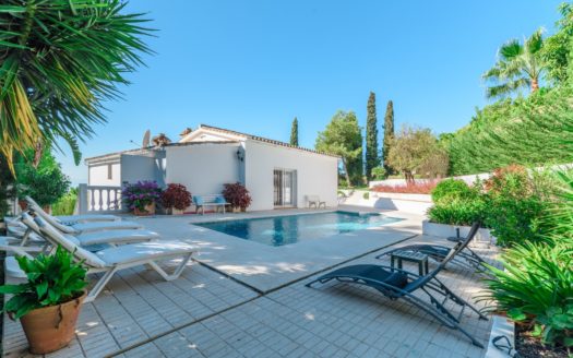 Villa de 5 dormitorios en El Rosario