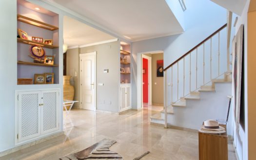 Villa de 4 dormitorios en Benahavis