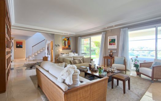 Villa de 4 dormitorios en Benahavis