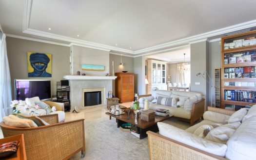 Villa de 4 dormitorios en Benahavis