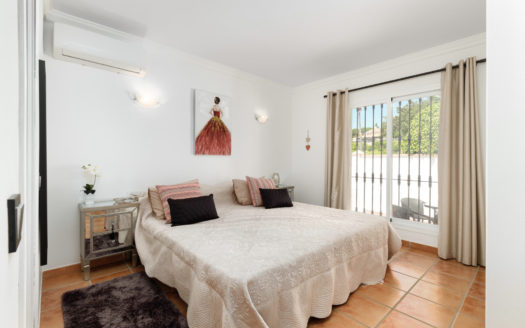 Villa de 5 dormitorios en El Rosario