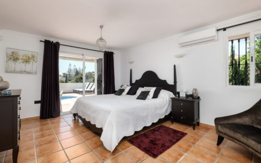 Villa de 5 dormitorios en El Rosario