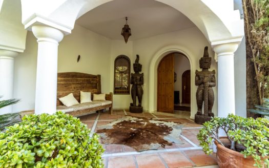 Villa de 5 dormitorios en Benahavis