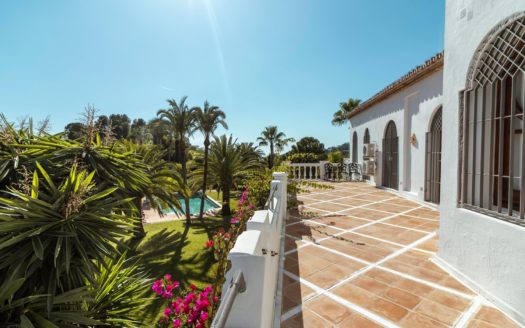 Villa de 5 dormitorios en Benahavis