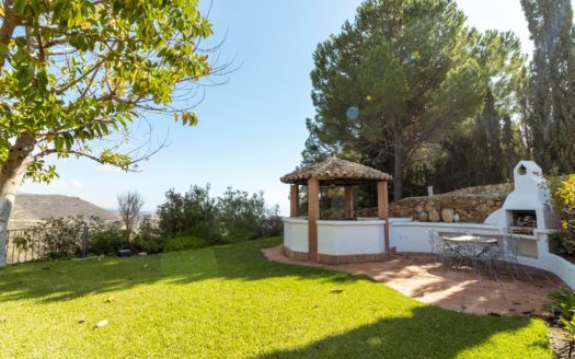 Villa de 5 dormitorios en Benahavis