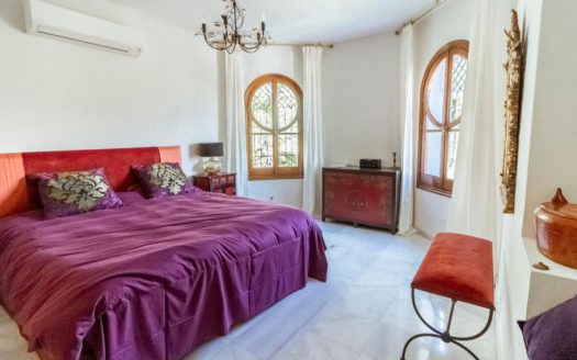 Villa de 5 dormitorios en Benahavis