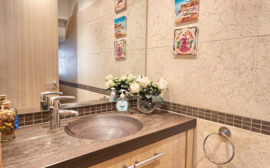 3 bedrooms Penthouse in Los Monteros Hill Club