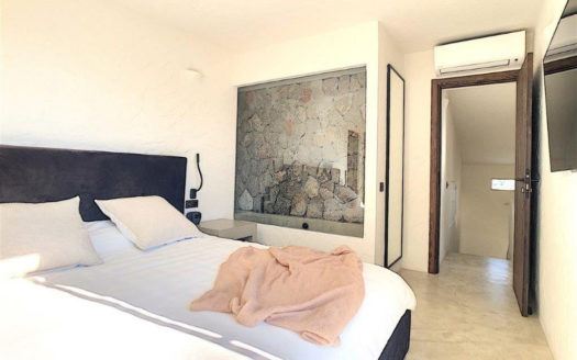 Villa de 5 dormitorios en El Paraiso Alto