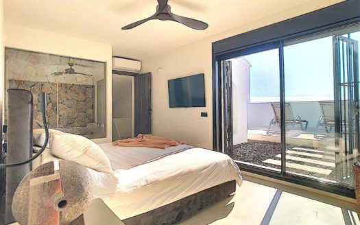 Villa de 5 dormitorios en El Paraiso Alto