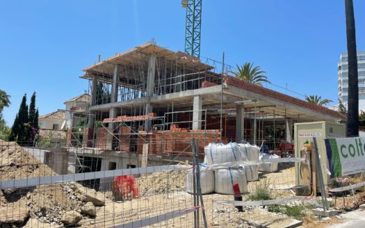 5 bedrooms Villa in Las Chapas Playa