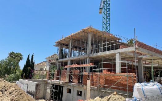 5 bedrooms Villa in Las Chapas Playa