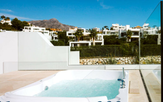 3 bedrooms Townhouse in Nueva Andalucia