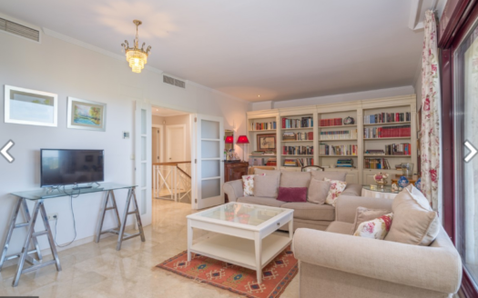 3 bedrooms Townhouse in La Mairena