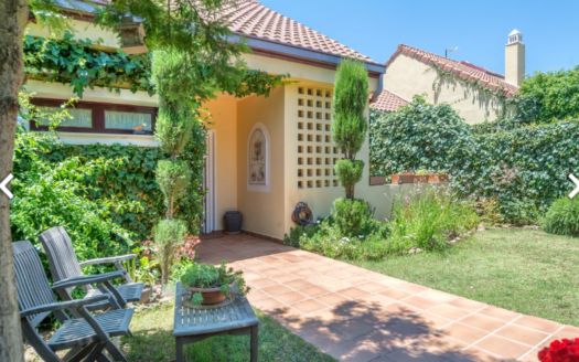 3 bedrooms Townhouse in La Mairena