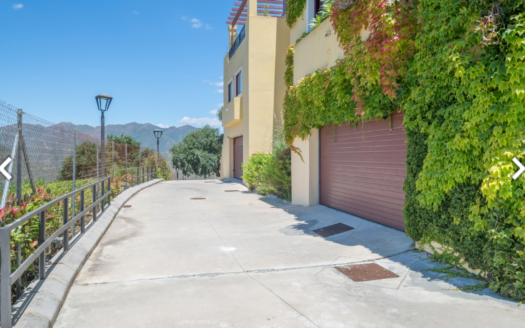 3 bedrooms Townhouse in La Mairena