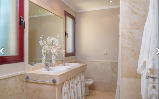 3 bedrooms Townhouse in La Mairena