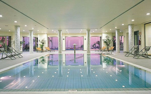 3 bedrooms Apartment in Mansion Club