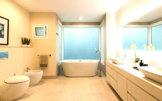 3 bedrooms Apartment in Nueva Milla de Oro