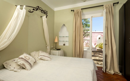 Villa de 5 dormitorios en Puerto del Almendro