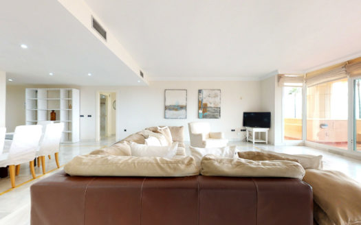 3 bedrooms Apartment in Magna Marbella