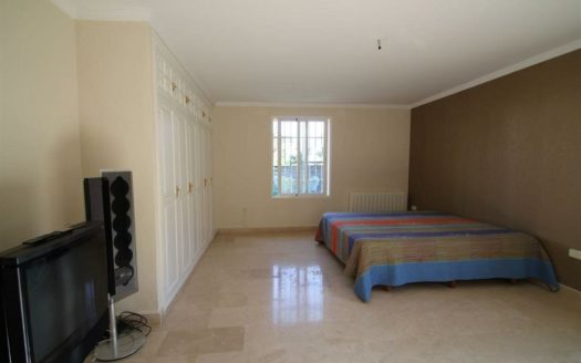 4 bedrooms Villa in El Mirador