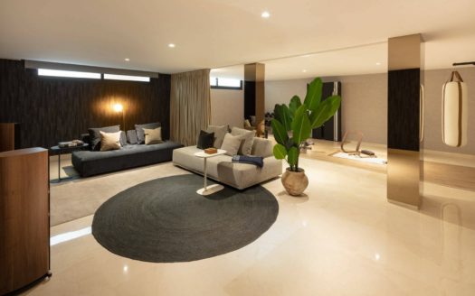 5 bedrooms Villa in Nueva Andalucia