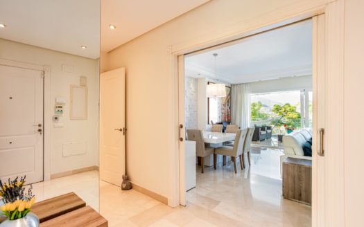 3 bedrooms Apartment in Nueva Andalucia