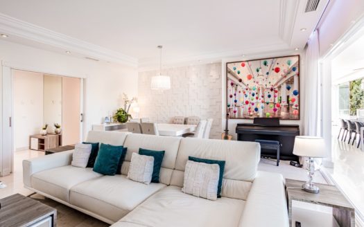 3 bedrooms Apartment in Nueva Andalucia
