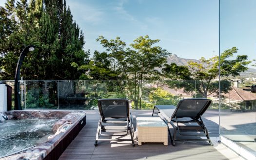 3 bedrooms Apartment in Nueva Andalucia