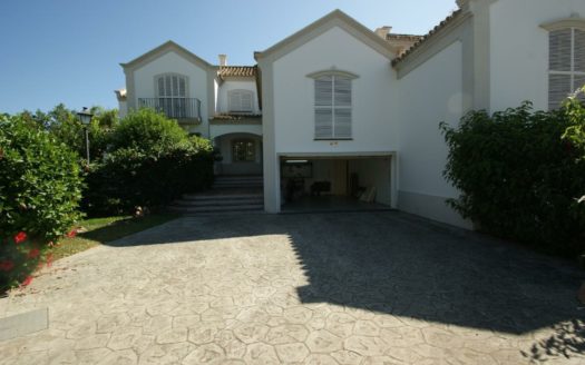 3 bedrooms Townhouse in Aloha Golf