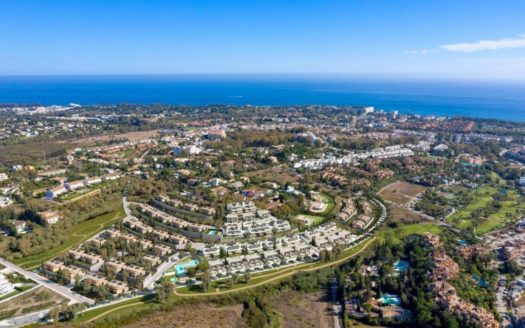 Adosado de 3 dormitorios en Benahavis