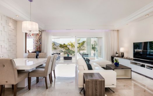 3 bedrooms Apartment in Nueva Andalucia