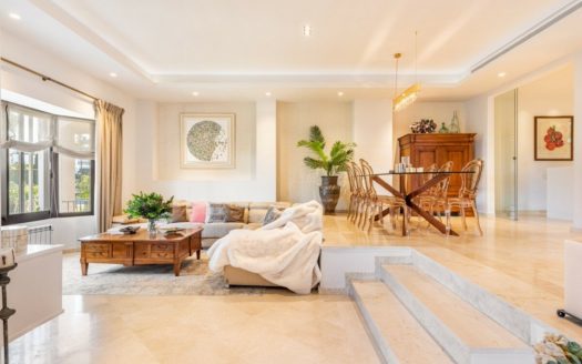 3 bedrooms Townhouse in Milla de Oro