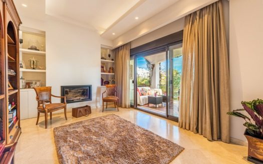 3 bedrooms Townhouse in Milla de Oro