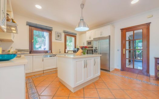 6 bedrooms Villa in Nueva Andalucia