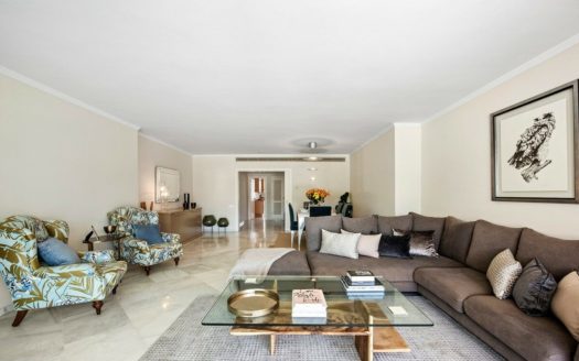 3 bedrooms Apartment in Nueva Andalucia