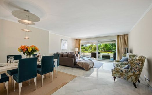 3 bedrooms Apartment in Nueva Andalucia