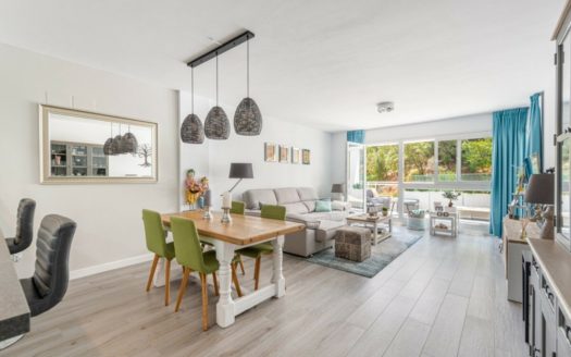 Apartamento de 3 dormitorios en Benahavis