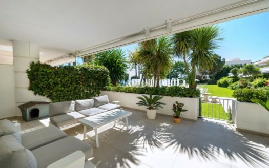 4 bedrooms Apartment in Nueva Milla de Oro