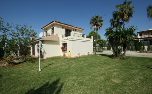 4 bedrooms Villa in Milla de Oro