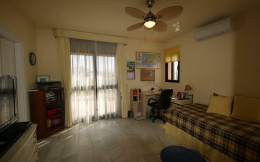 4 bedrooms Villa in Milla de Oro