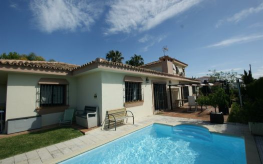 4 bedrooms Villa in Milla de Oro