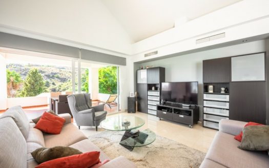 Villa de 5 dormitorios en Benahavis