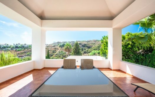 Villa de 5 dormitorios en Benahavis