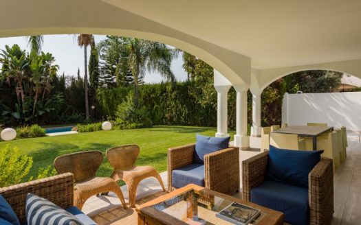 6 bedrooms Villa in Nueva Andalucia