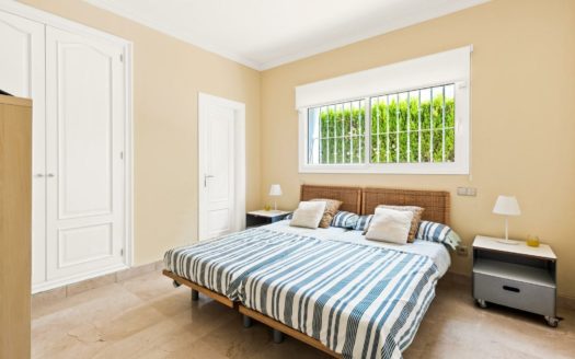 6 bedrooms Villa in Nueva Andalucia