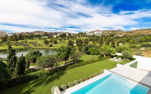 Villa de 5 dormitorios en Benahavis