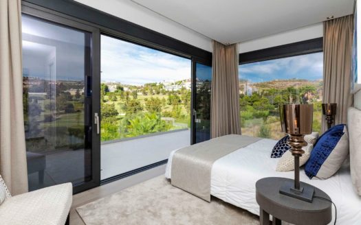 Villa de 5 dormitorios en Benahavis