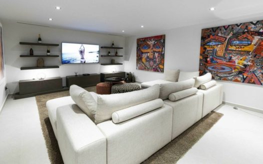 Villa de 5 dormitorios en Benahavis